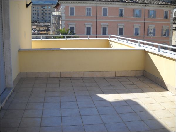 Appartamento in affitto a Ascoli Piceno, Centro Storico