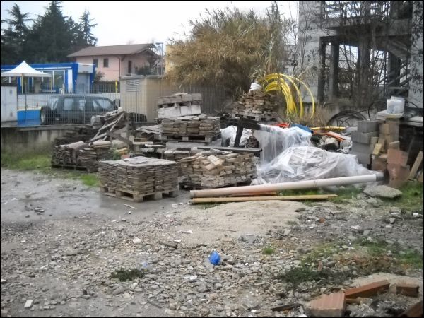 Deposito in vendita a Ascoli Piceno, Marino