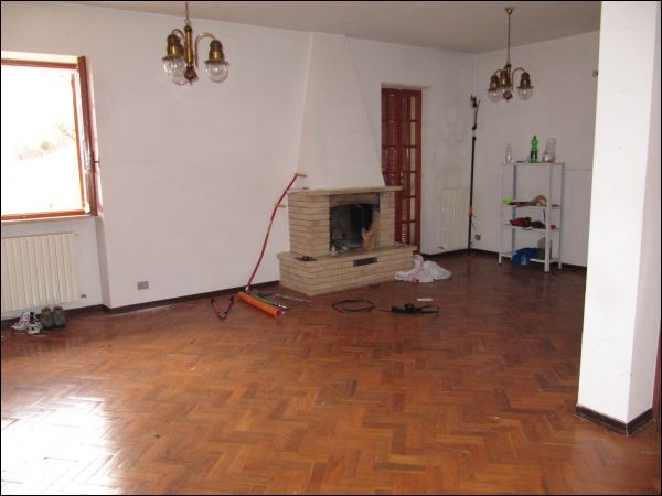 Villa in vendita a Ascoli Piceno, Lisciano