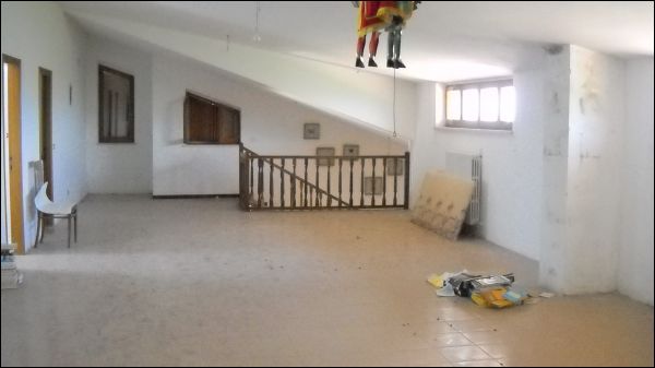 Villa in vendita a Castignano