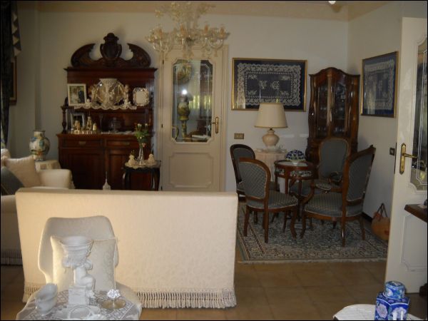 Villa in vendita a Ascoli Piceno