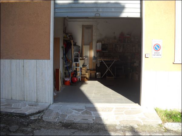 Casa indipendente in vendita a Folignano