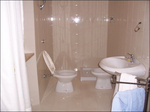 Casa indipendente in vendita a Ascoli Piceno, Monticelli