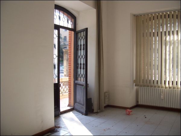 Ufficio in vendita a Ascoli Piceno, Centro
