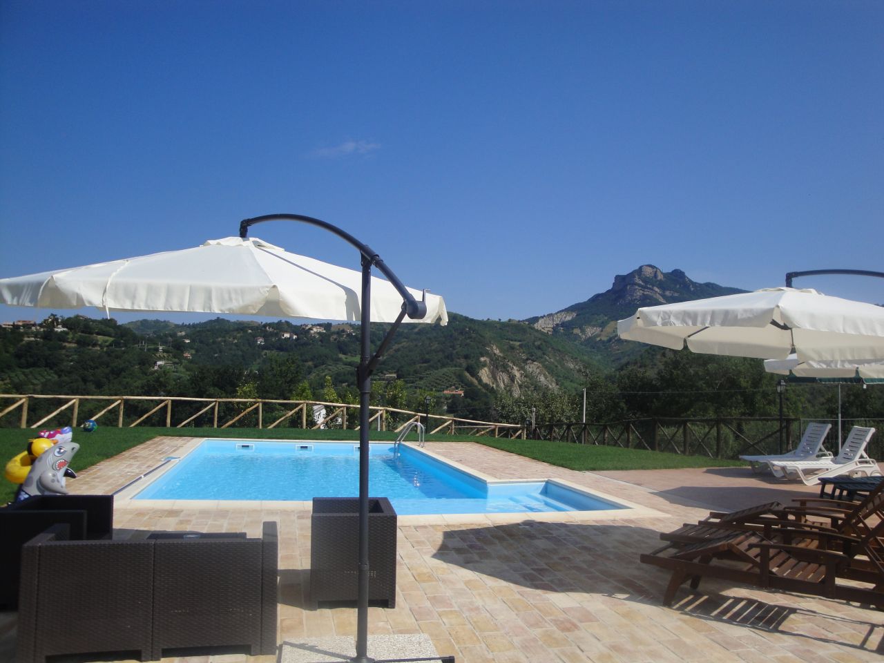 Villa in vendita a Ascoli Piceno, Venagrande