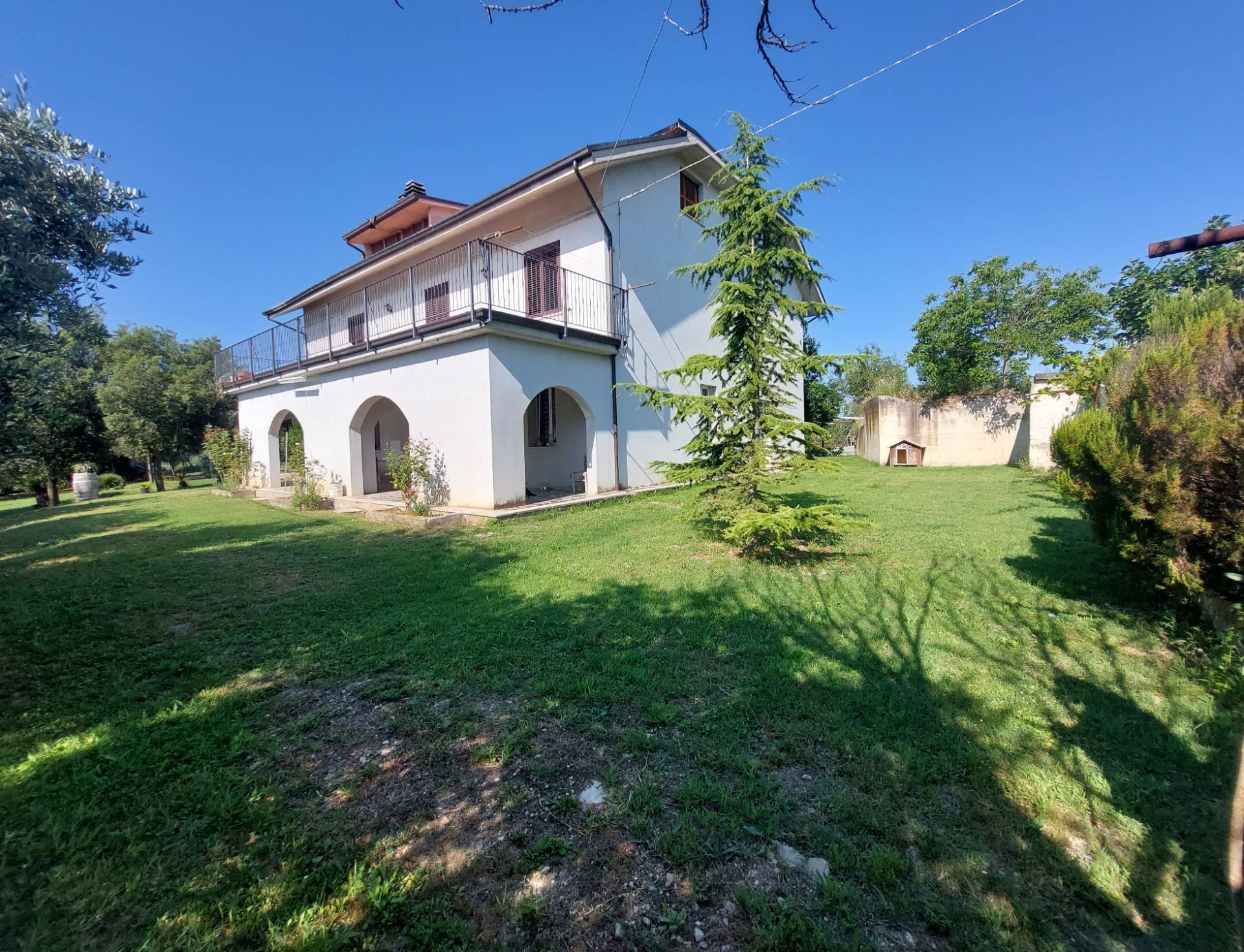 Casa singola in vendita a Acquaviva Picena