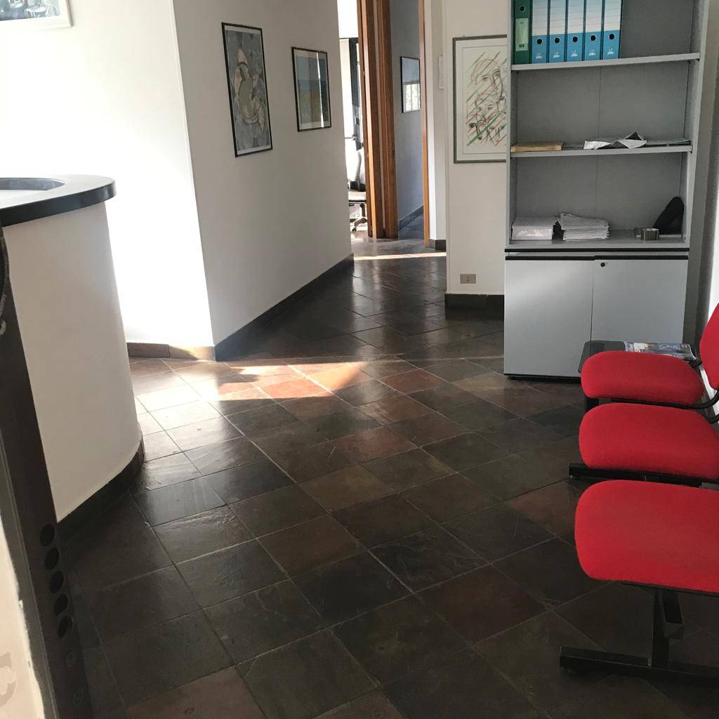 Studio/Ufficio in vendita a Ascoli Piceno, V.le del Commercio