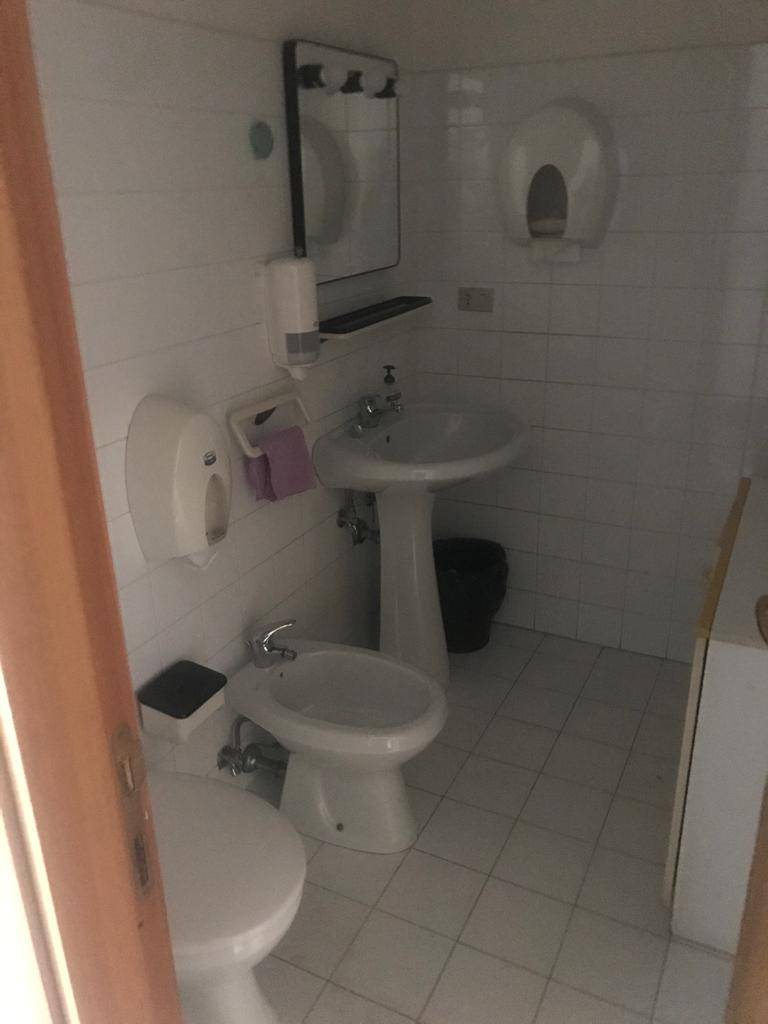 Studio/Ufficio in vendita a Ascoli Piceno, V.le del Commercio