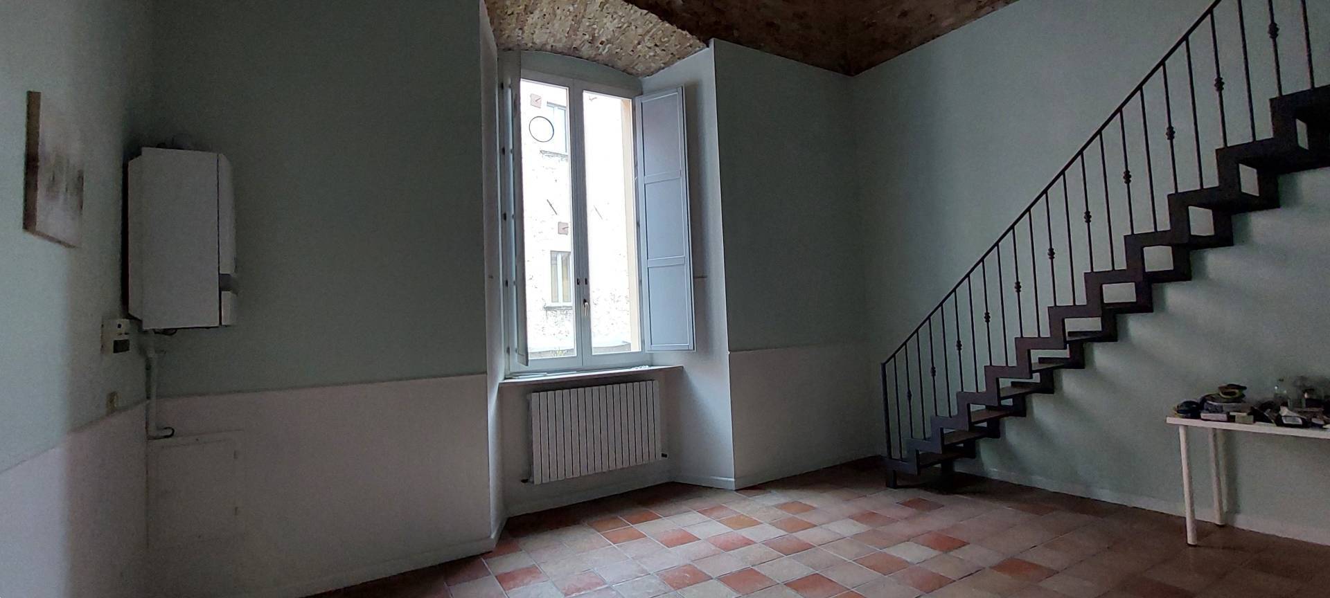 Studio/Ufficio in affitto a Ascoli Piceno, Centro Storico