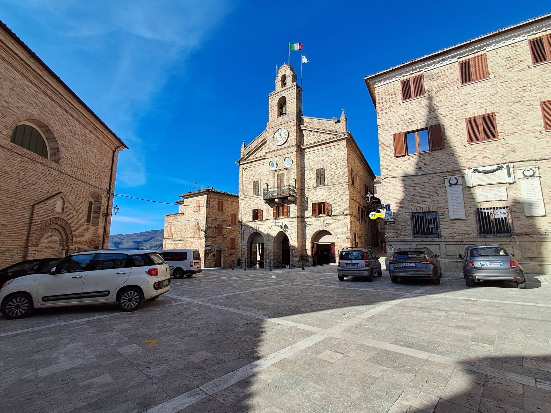 Casa indipendente in vendita a Montedinove