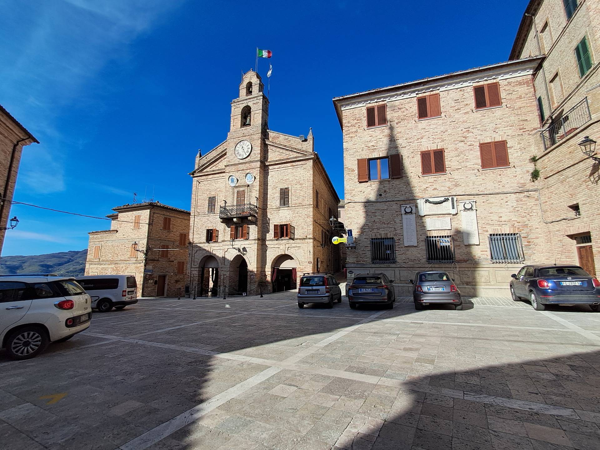 Casa indipendente in vendita a Montedinove