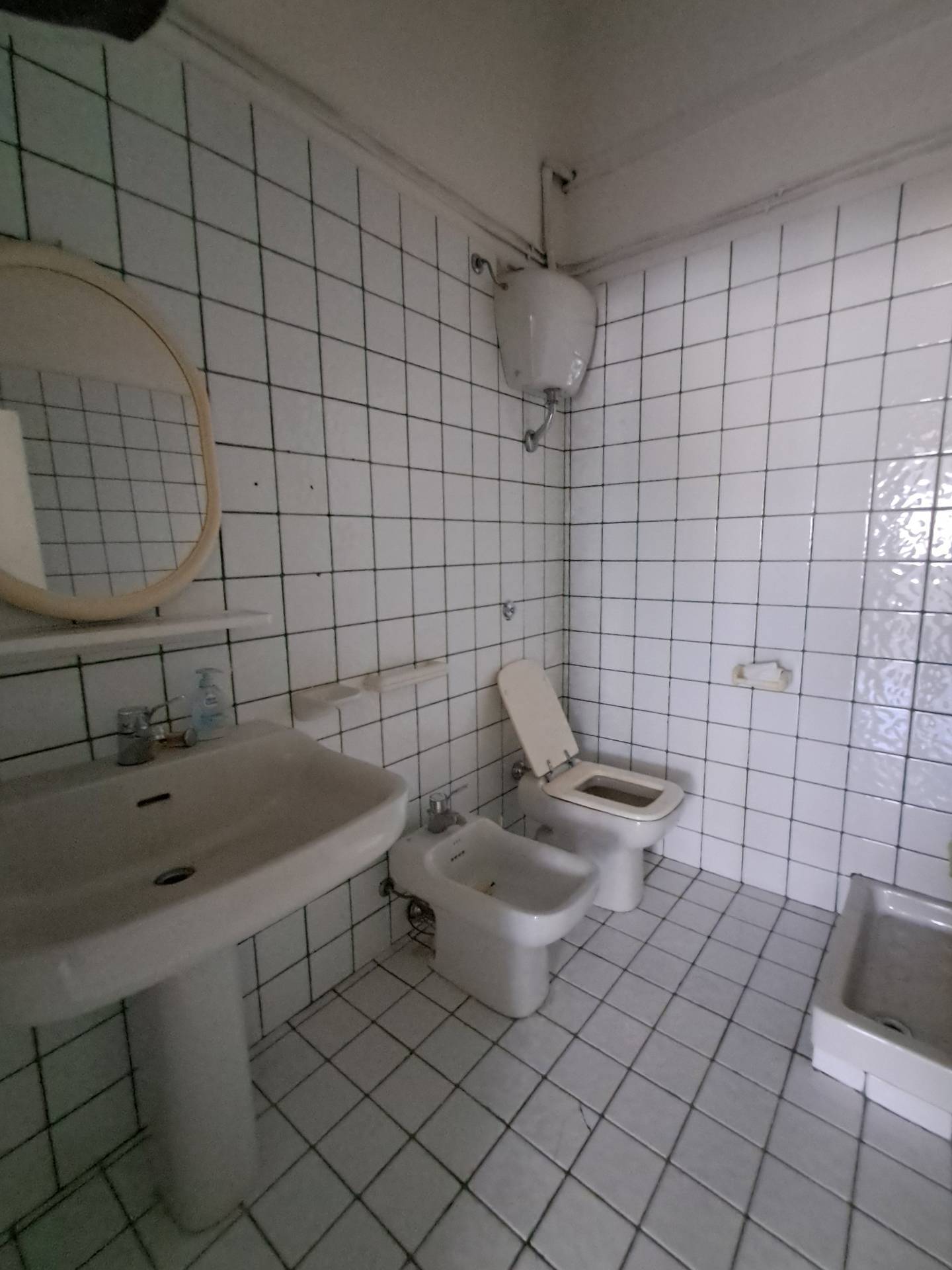 Studio/Ufficio in affitto a Ascoli Piceno, V.le del Commercio