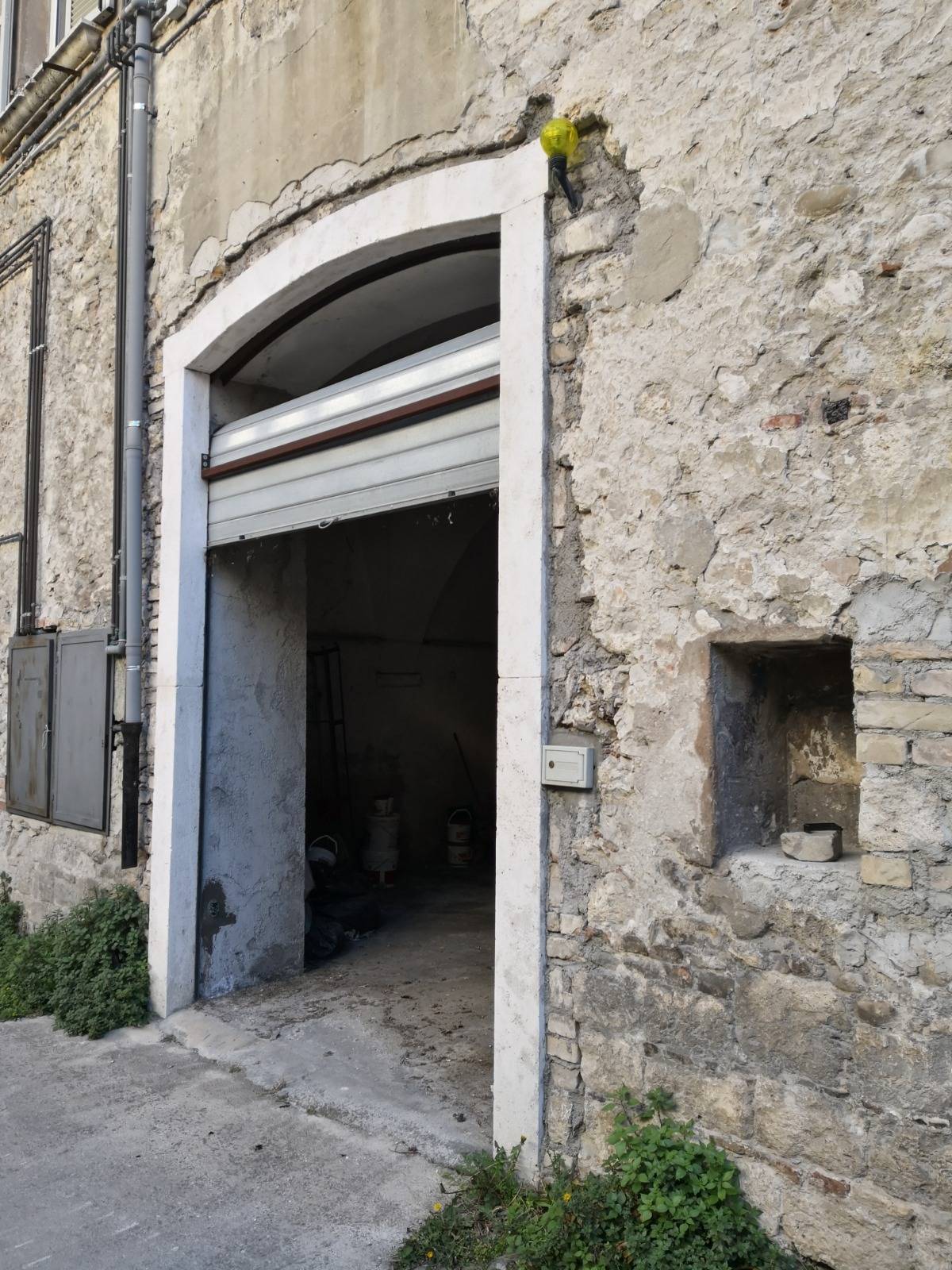 Box o garage in vendita a Ascoli Piceno, Centro Storico