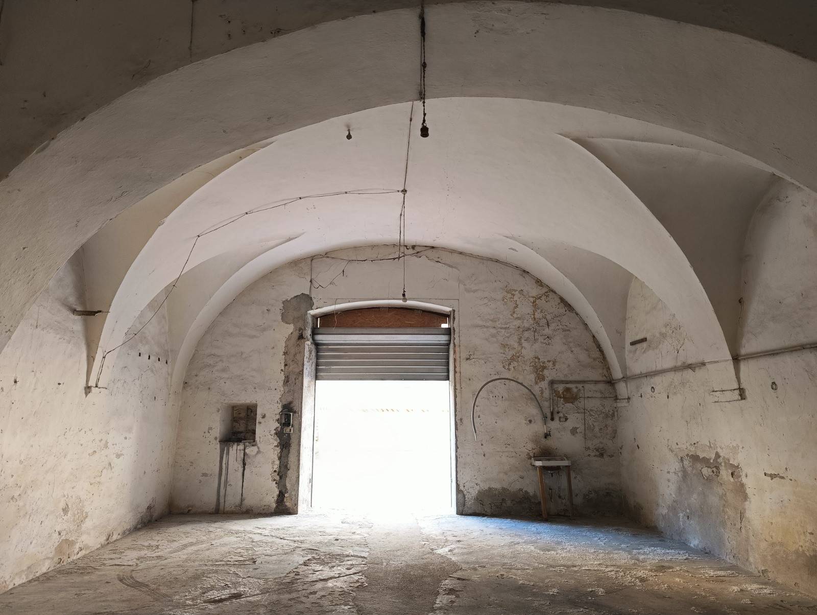 Box o garage in vendita a Ascoli Piceno, Centro Storico