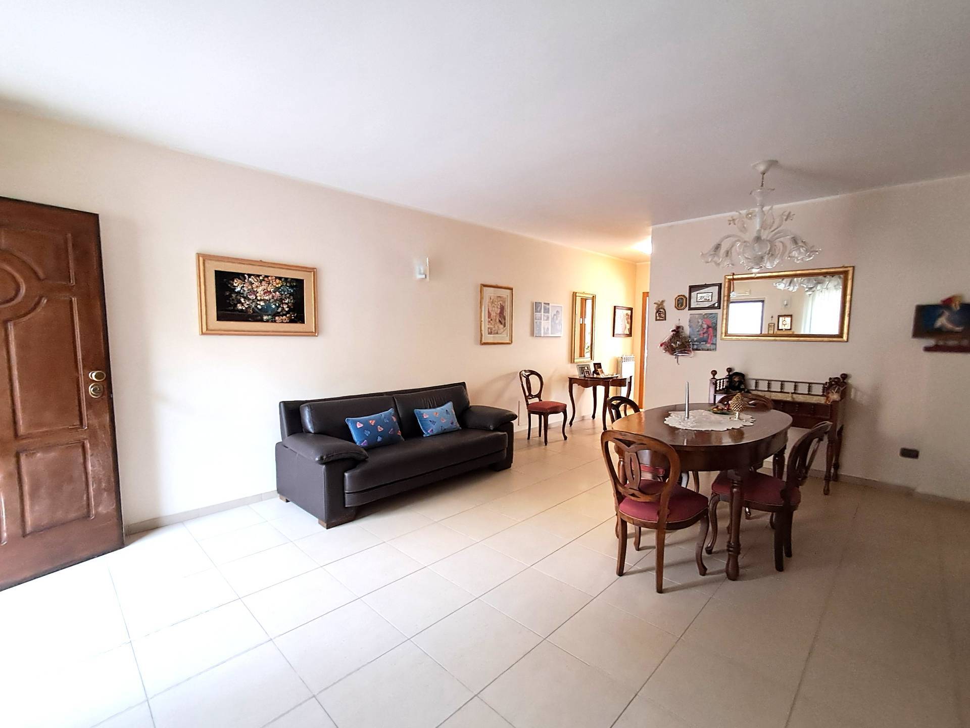 Villette a schiera in vendita a Castel di Lama, alta, collina