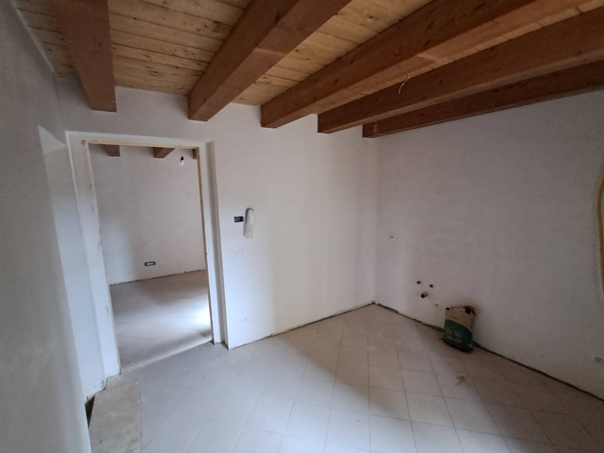 Casa indipendente in vendita a Rotella