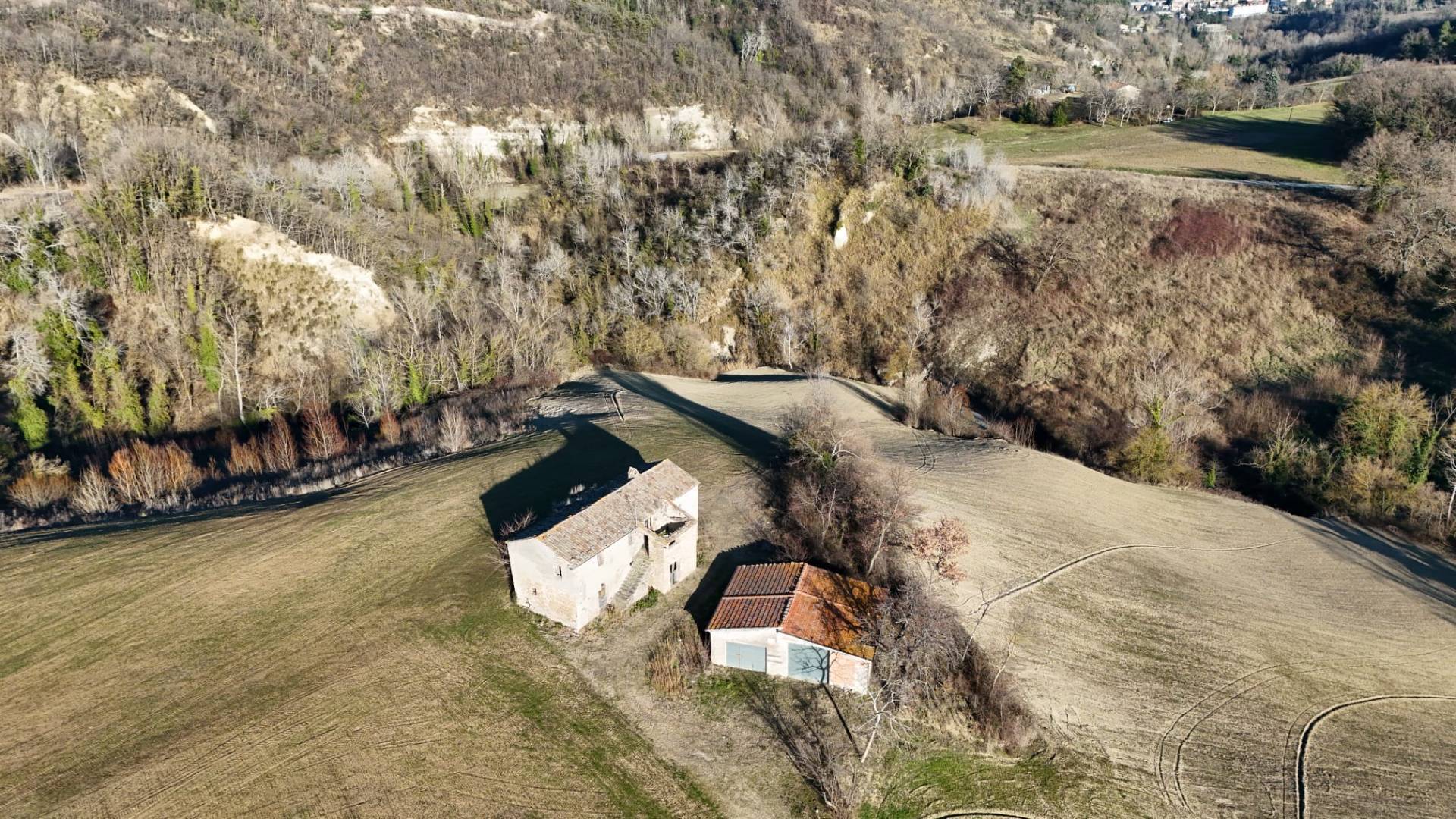 Casa colonica in vendita a Rotella