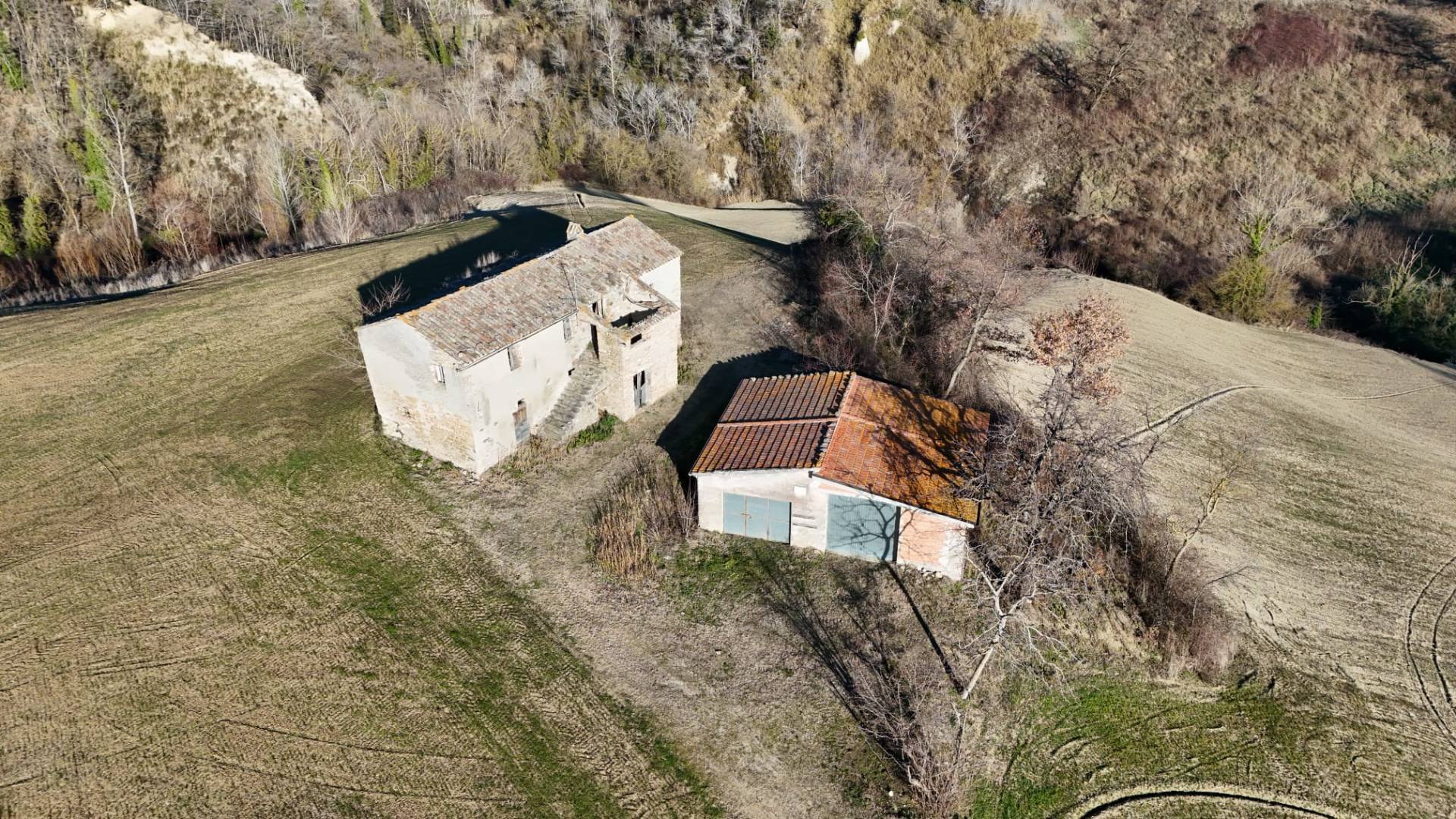 Casa colonica in vendita a Rotella