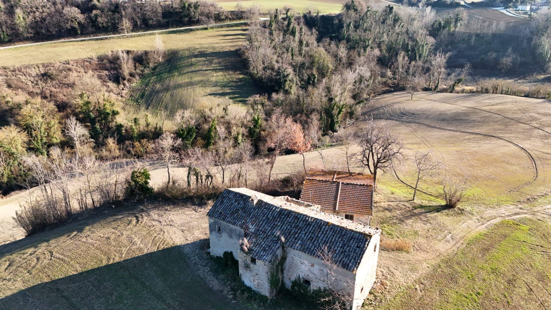 Casa colonica in vendita a Rotella