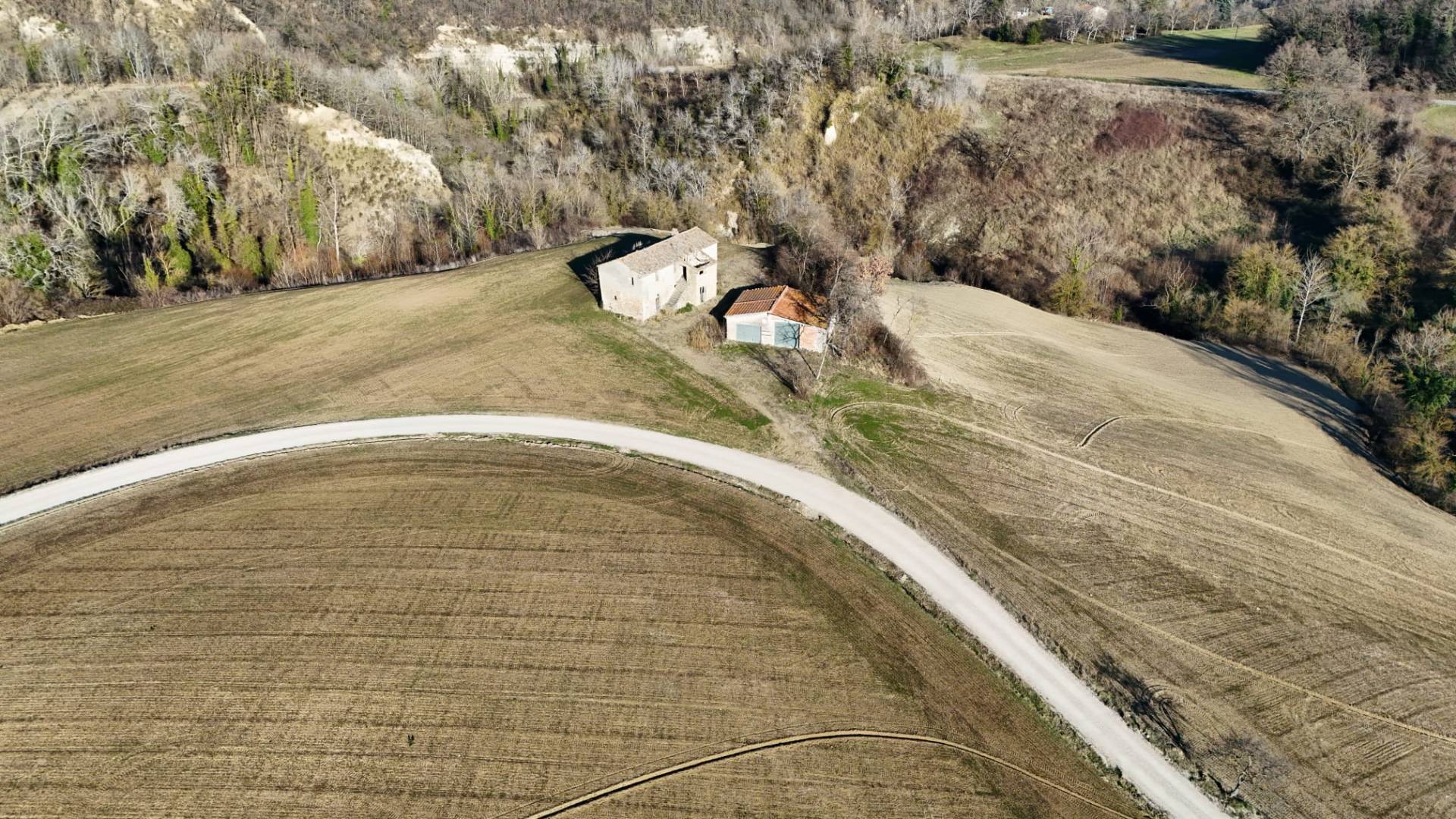 Casa colonica in vendita a Rotella