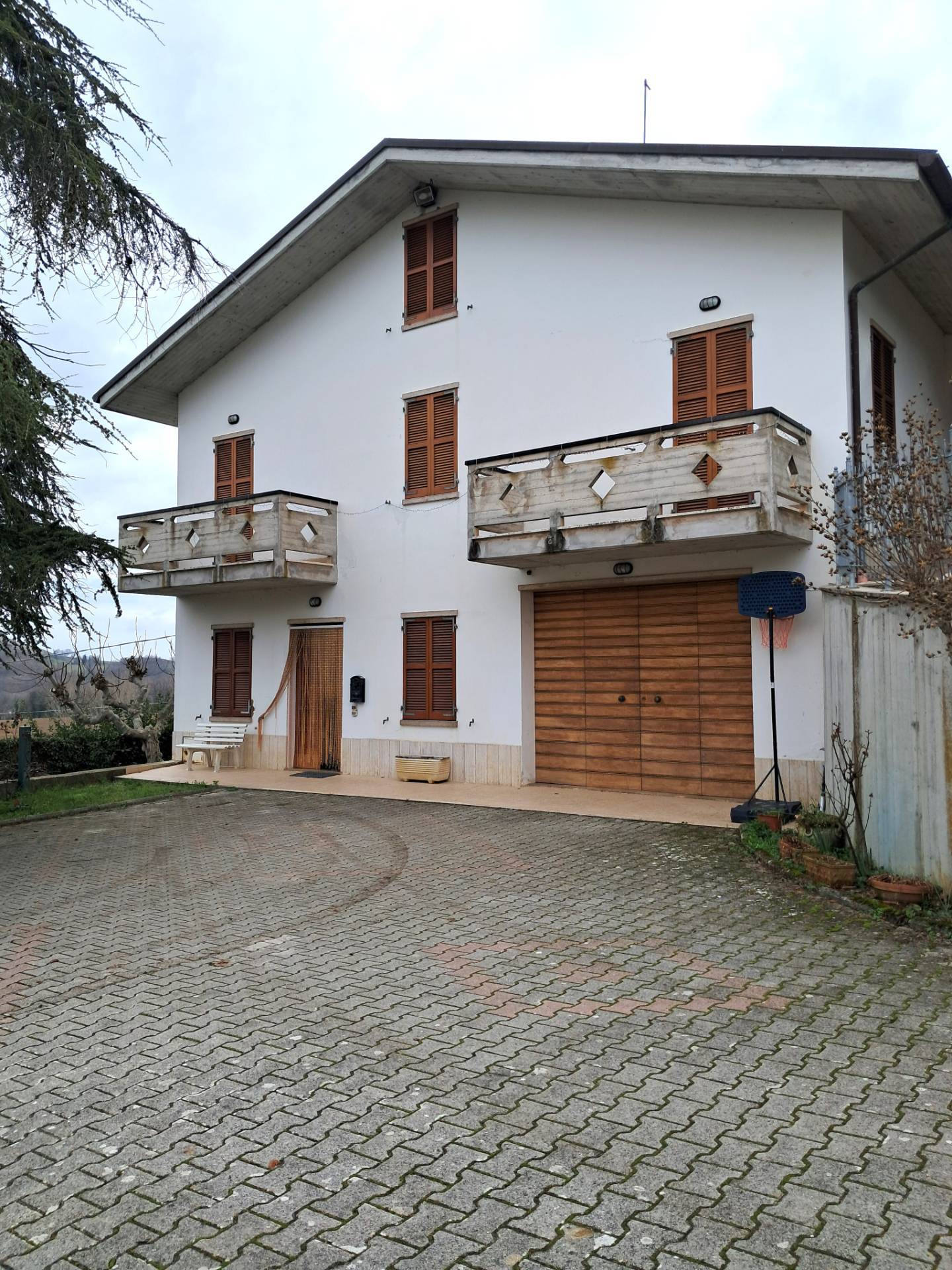 Villa in vendita a Rotella, Poggio Canoso