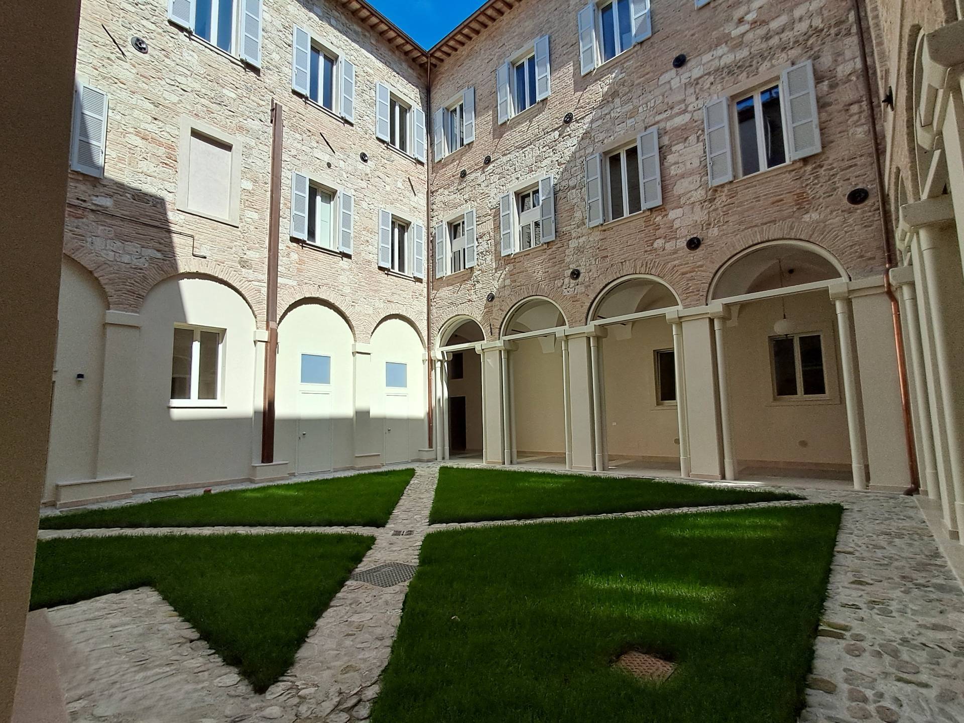 Appartamento in vendita a Ascoli Piceno, Centro Storico