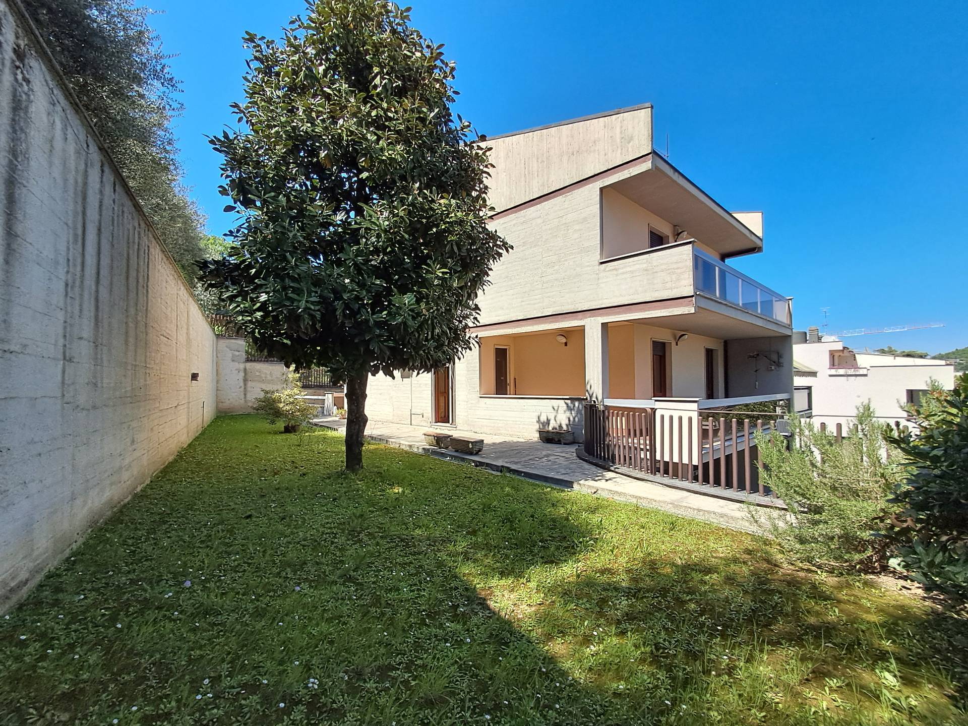 Villa in vendita a Ascoli Piceno