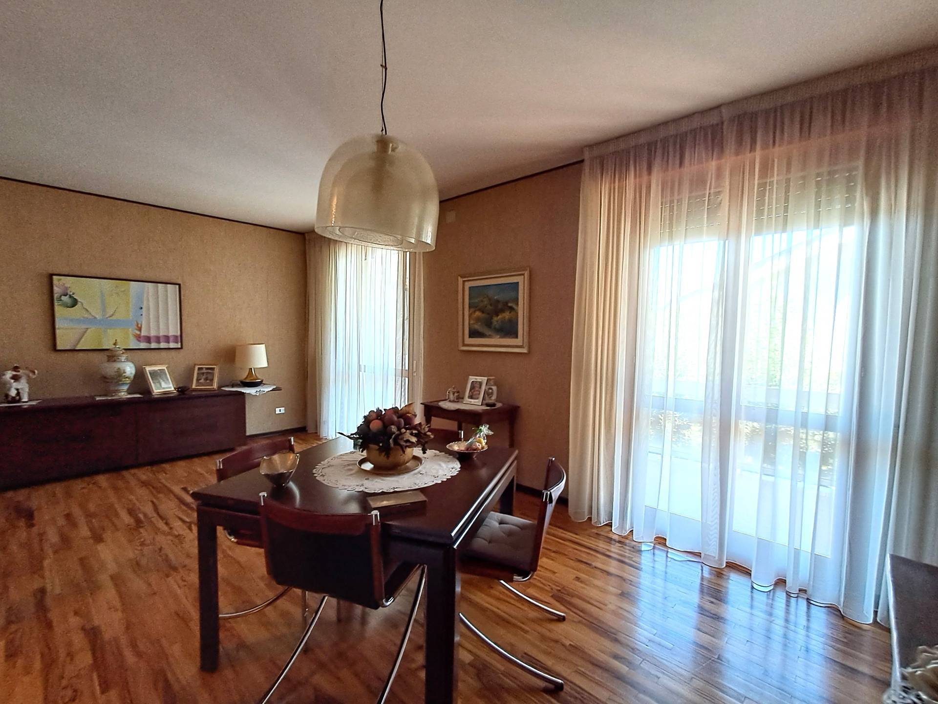 Villa in vendita a Ascoli Piceno