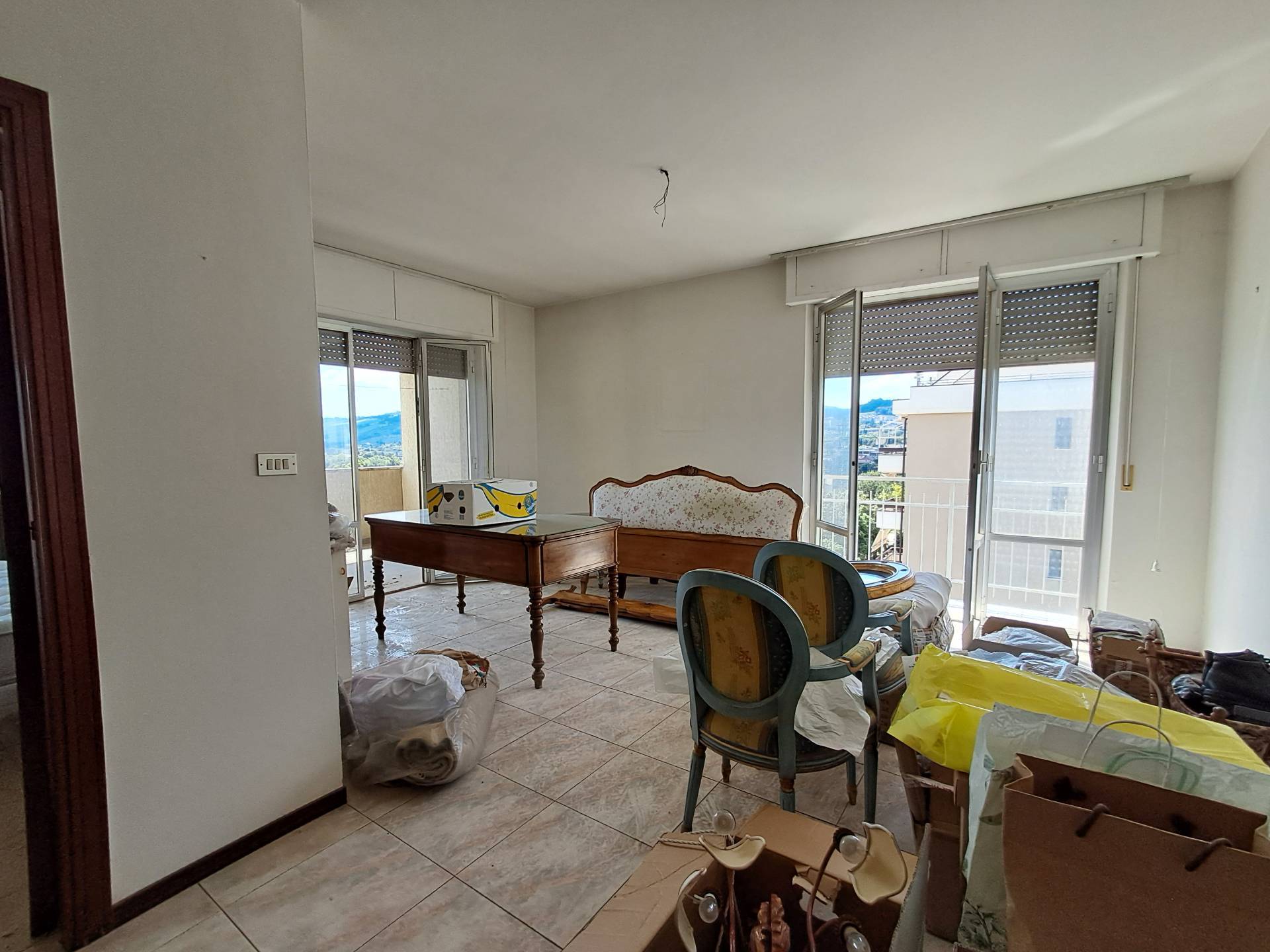 Appartamento in affitto a Ascoli Piceno, Monticelli