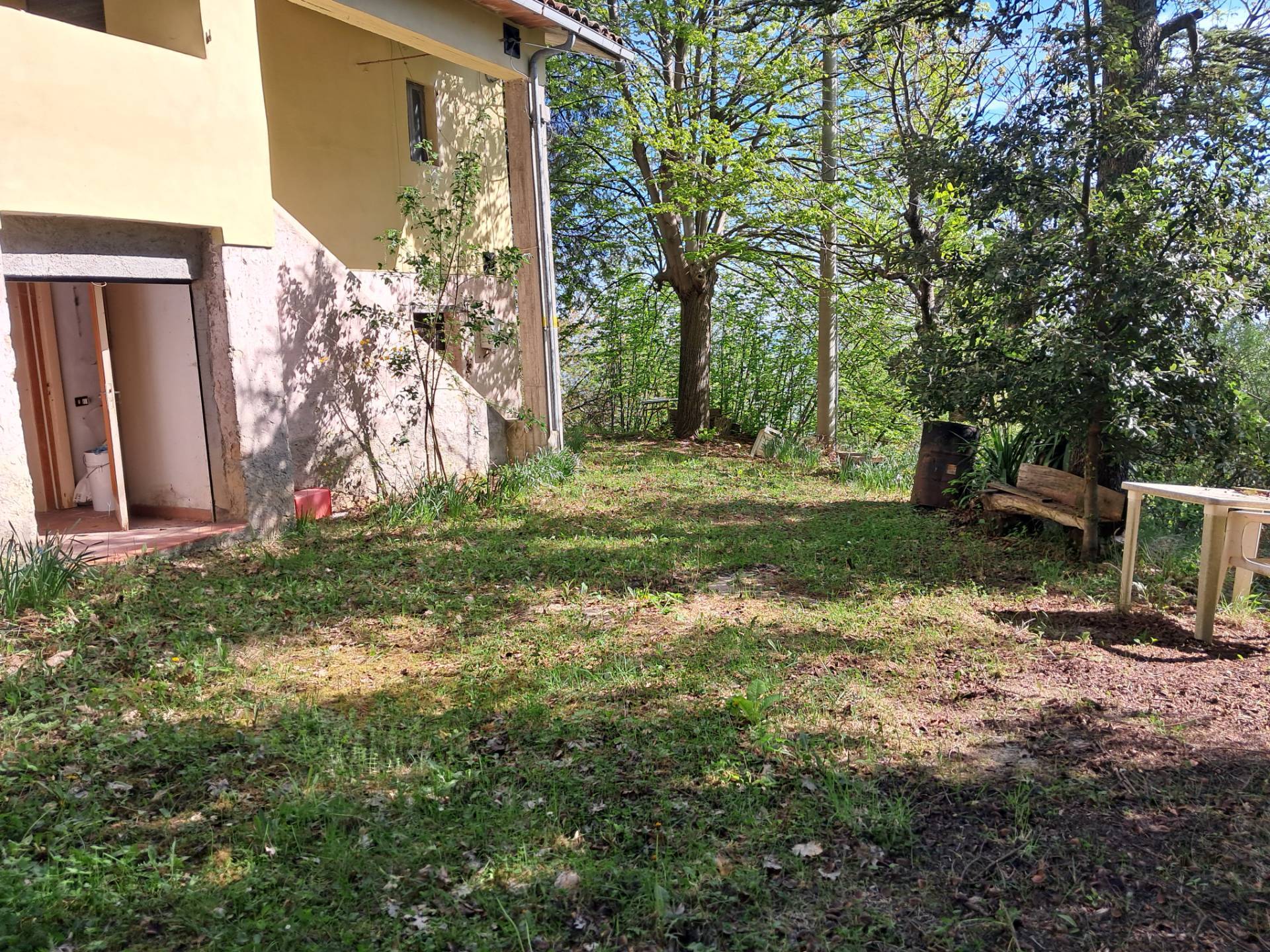 Casa colonica in vendita a Rotella, Capradosso