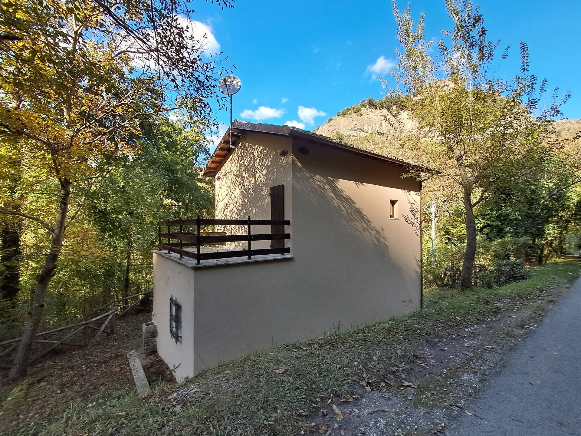 Casa indipendente in vendita a Acquasanta Terme, Quintodecimo