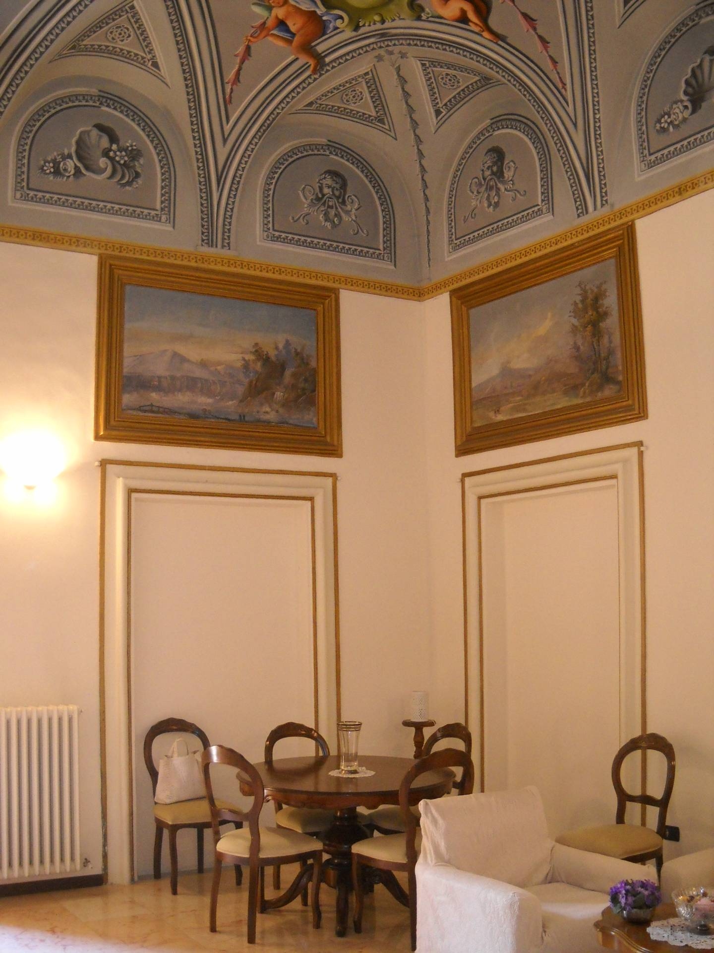 Appartamento con terrazzo a Ascoli Piceno - centro storico - 01