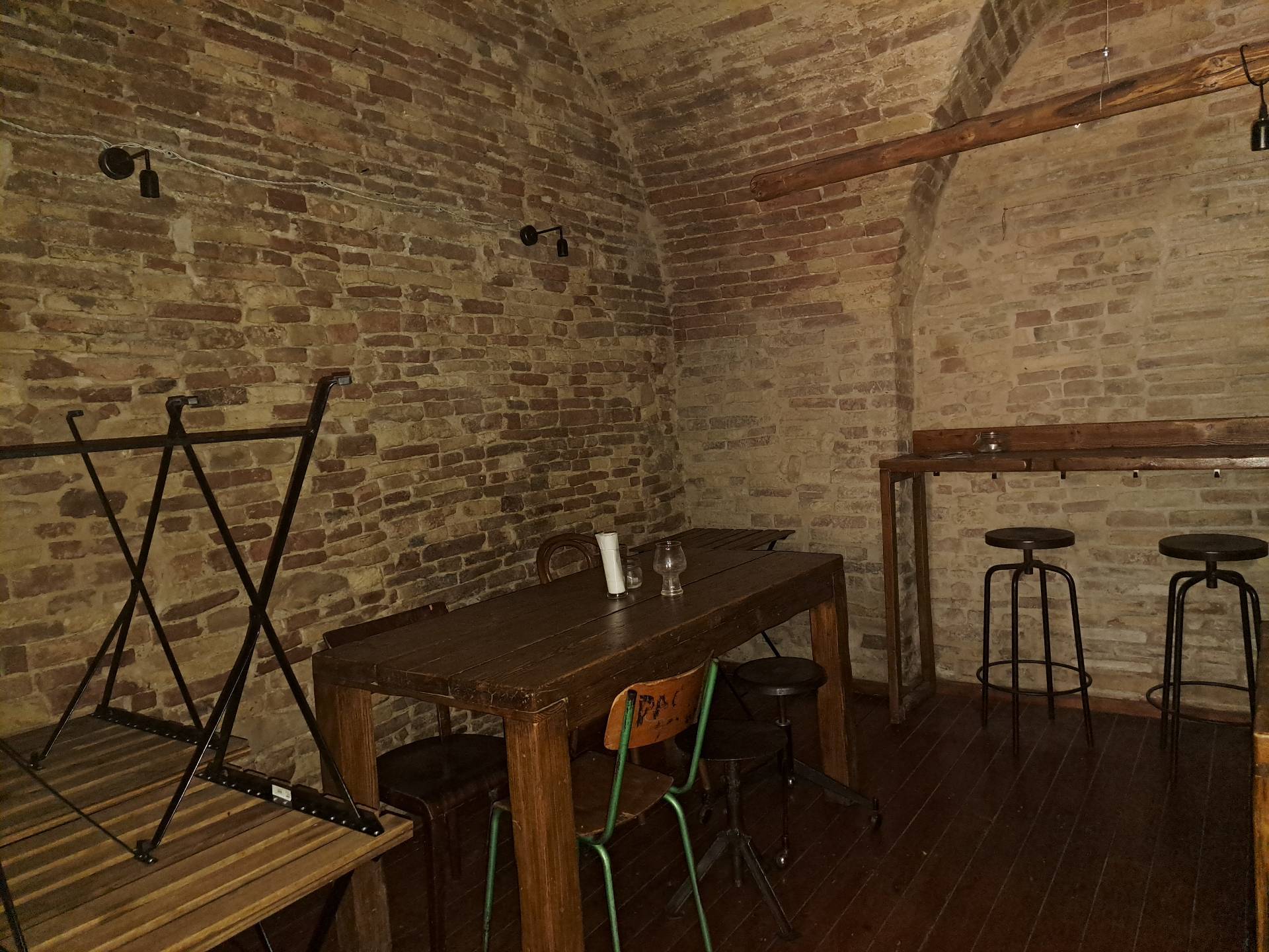 Fondo/negozio in affitto a Chieti, Centro storico