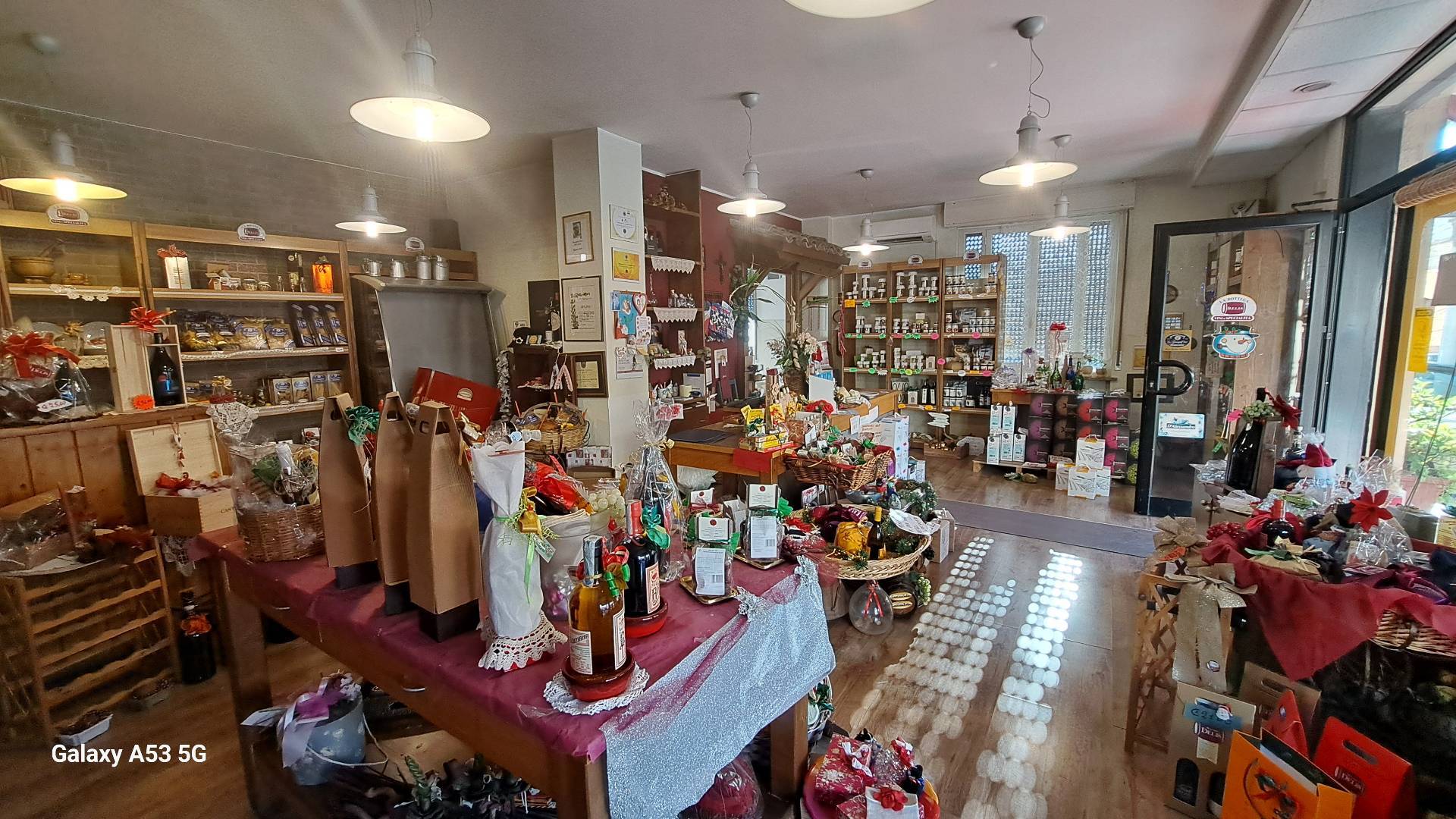 Locale commerciale in affitto a Chieti, Semicentro