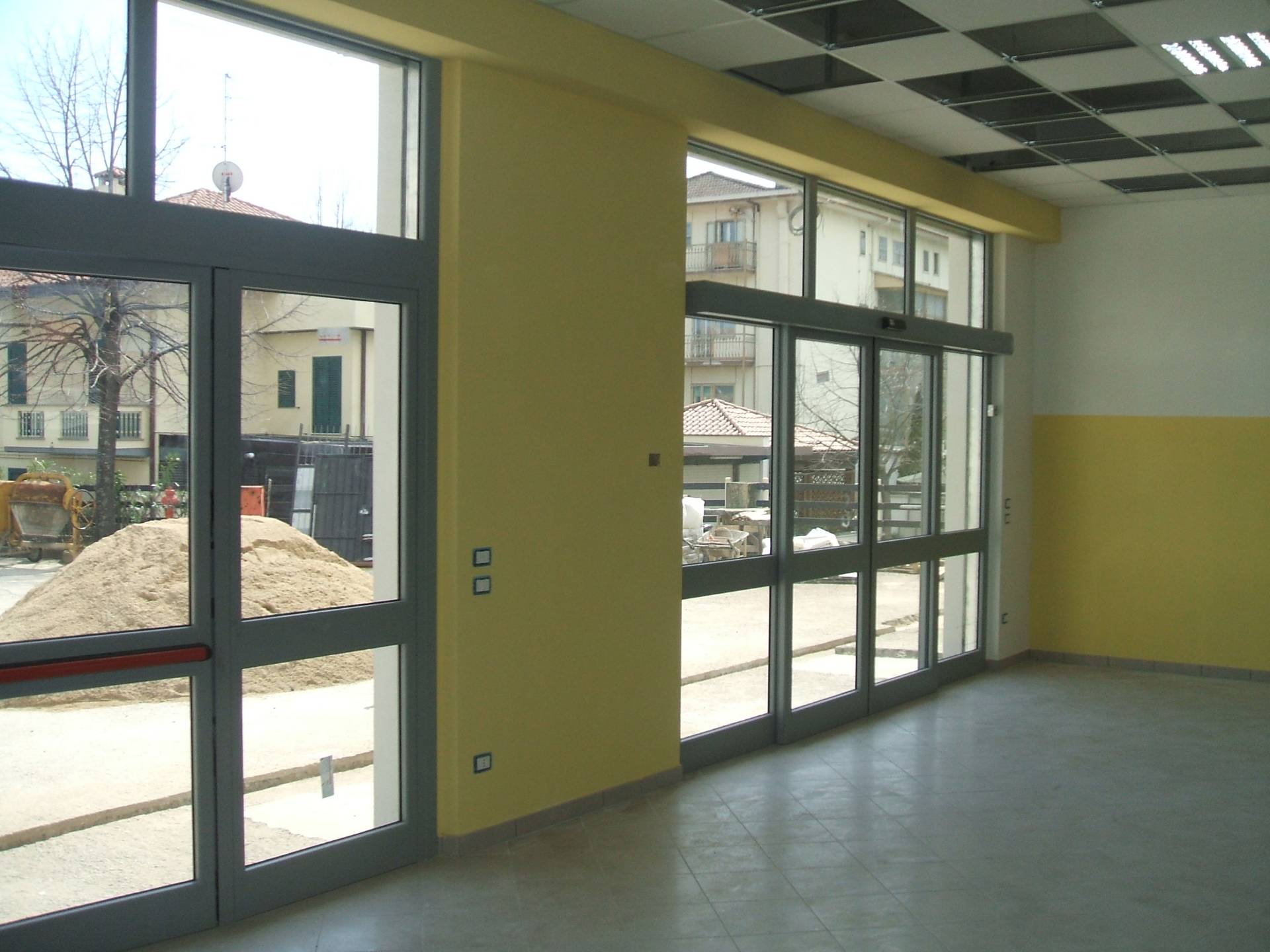 Fondo/negozio in affitto a Chieti, Chieti Scalo