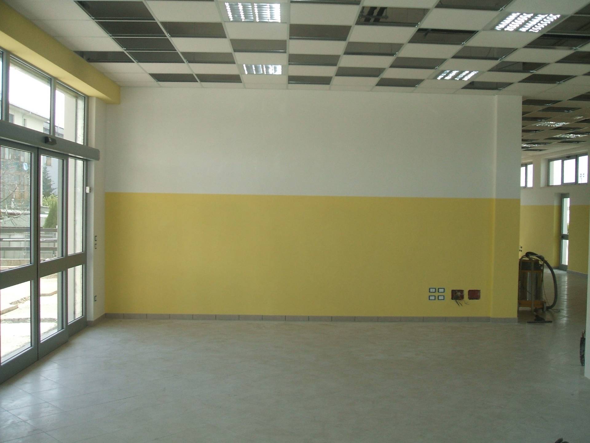 Fondo/negozio in affitto a Chieti, Chieti Scalo