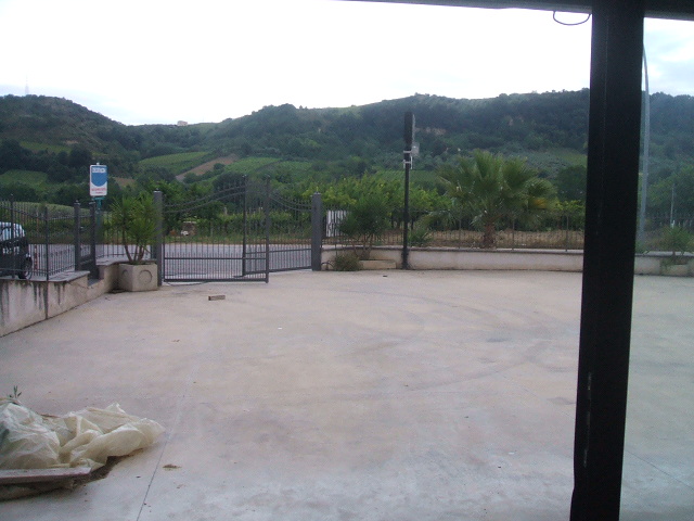 Fondo/negozio in affitto a Chieti, Chieti periferia