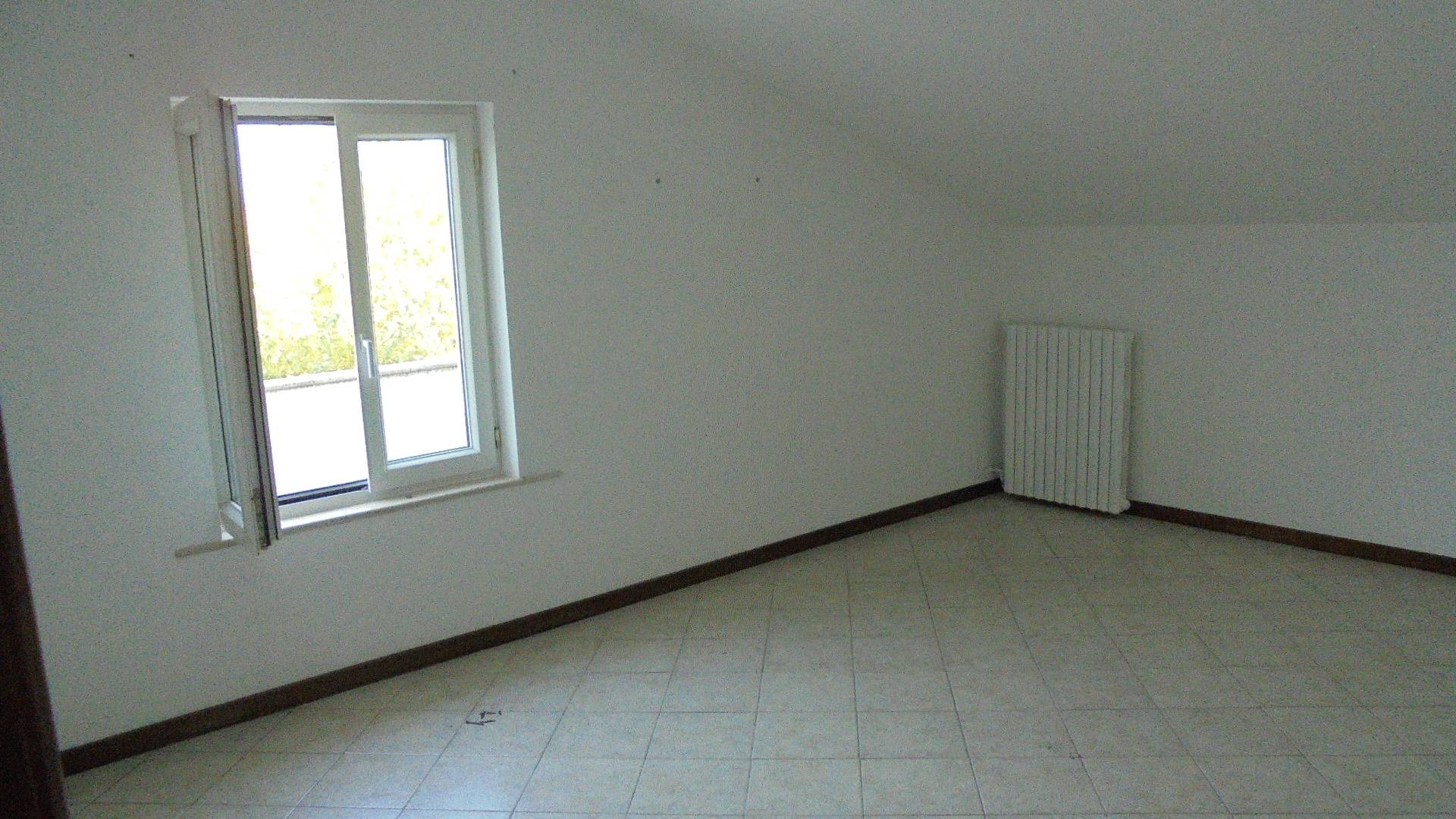 Appartamento in affitto a Chieti, Brecciarola