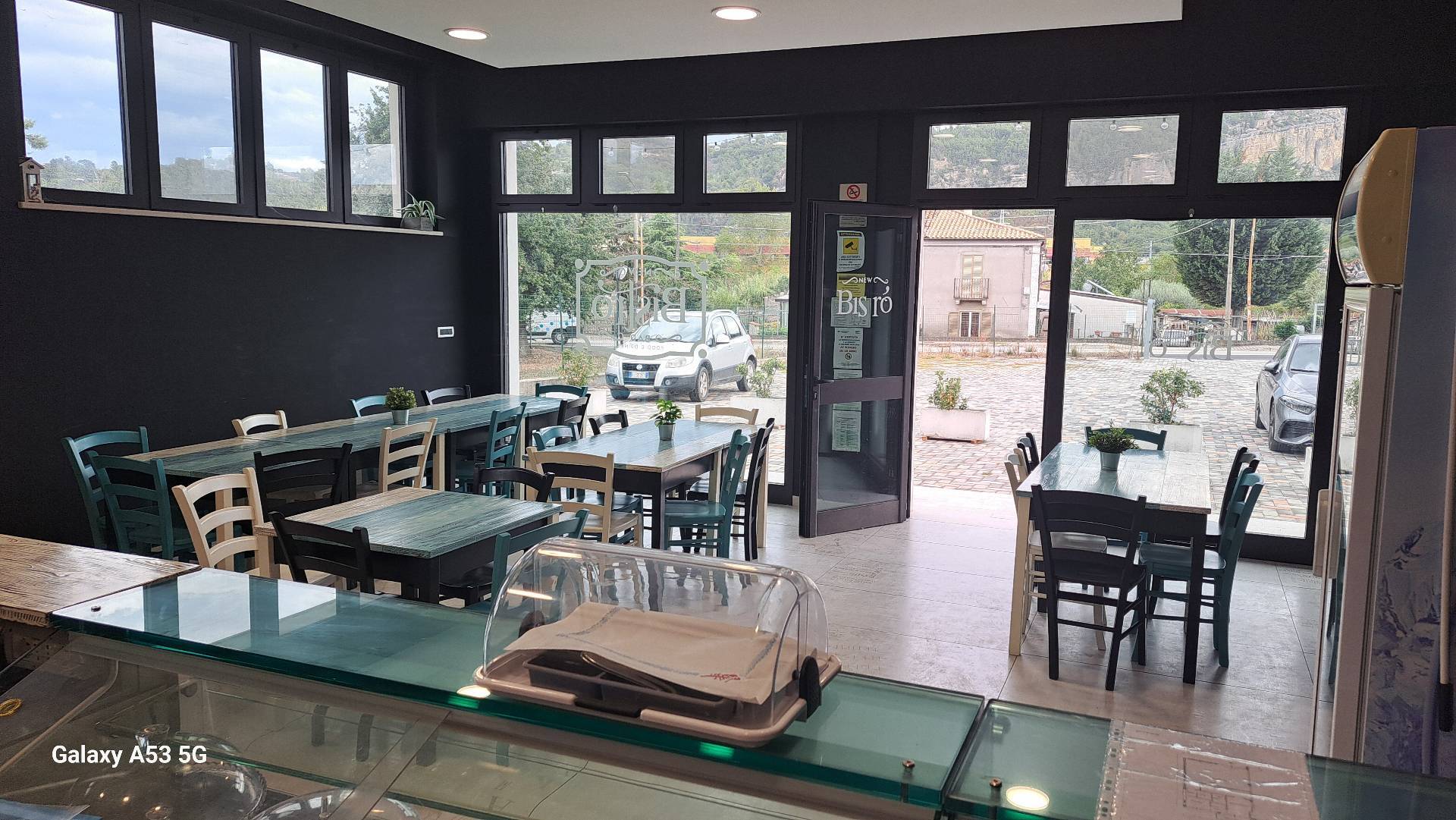 Locale commerciale in affitto a Alanno, Alanno Scalo