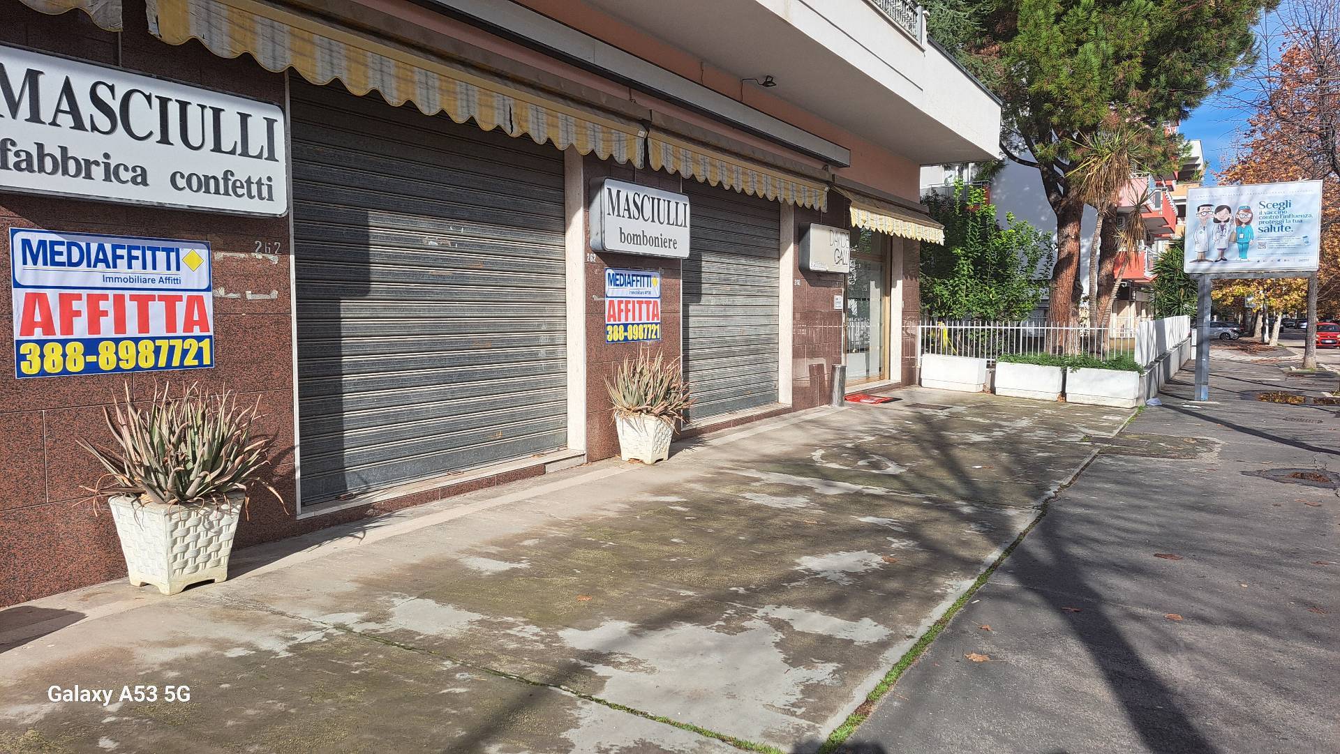 Locale commerciale in affitto a Chieti, Chieti Scalo