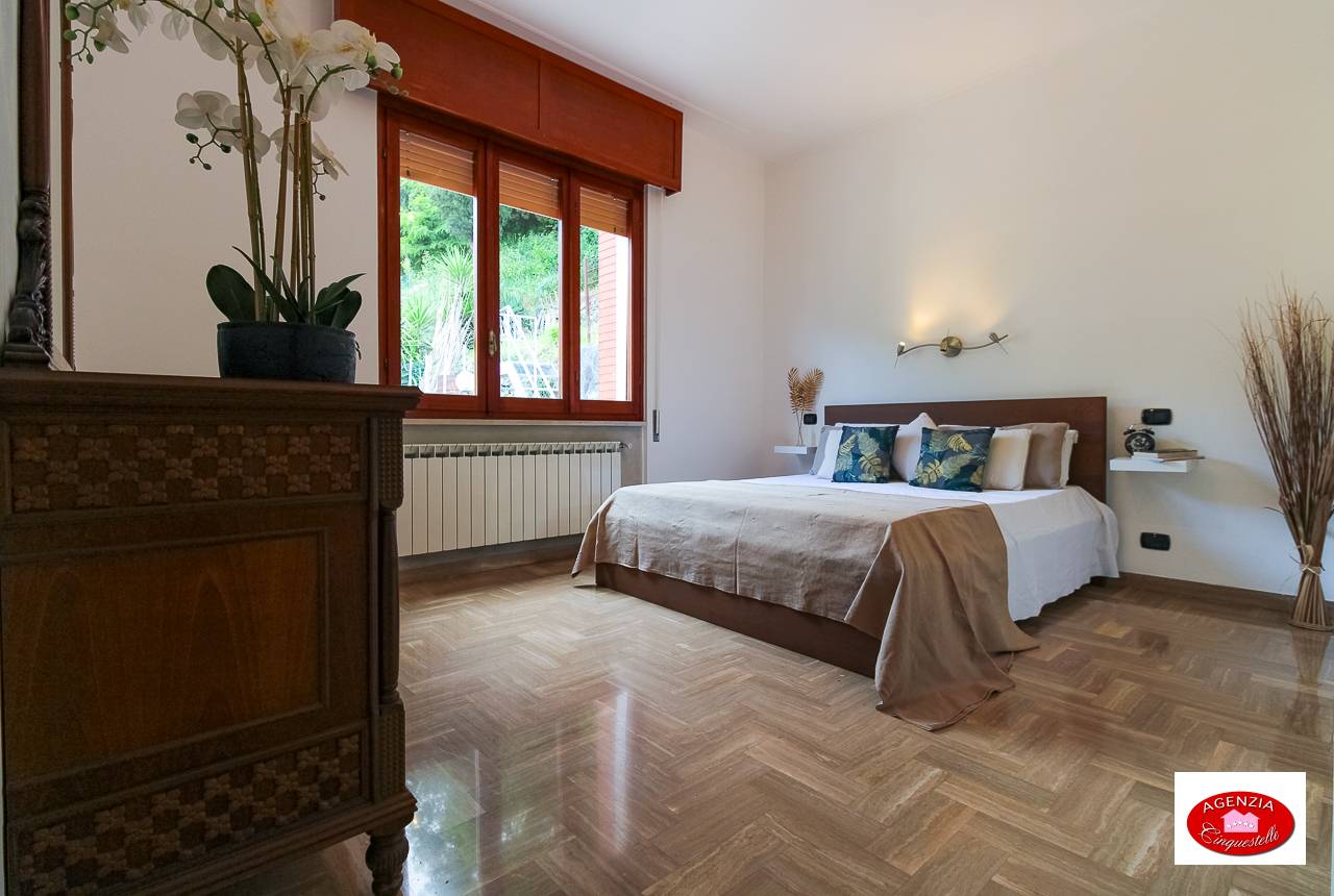 Villa in vendita a Varazze, Pero