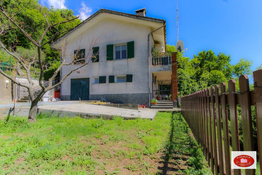 Casa semindipendente in vendita a Stella, San Giovanni