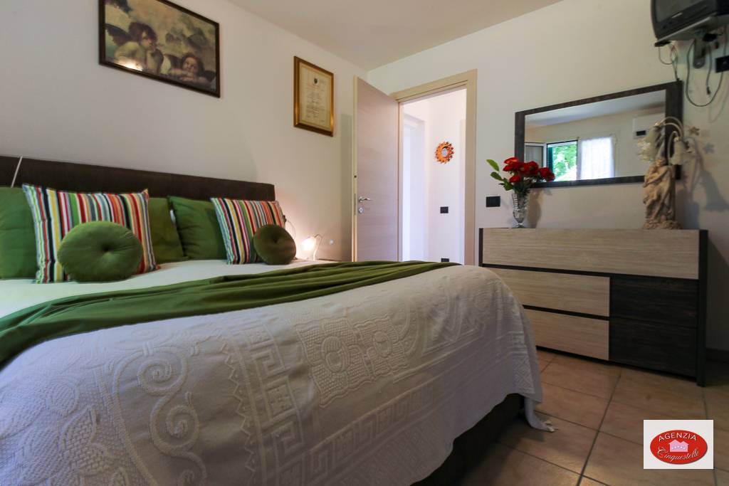 Casa semindipendente in vendita a Stella, San Giovanni