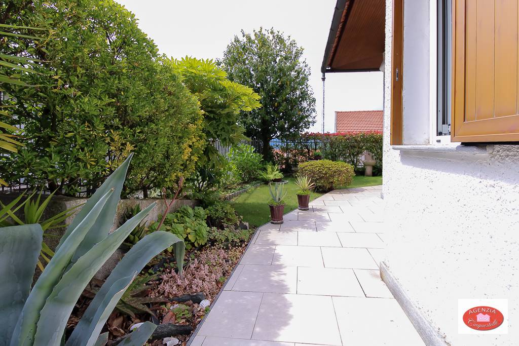 Casa semindipendente in vendita a Stella, San Giovanni