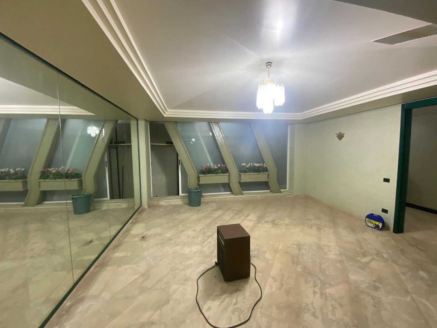 Locale commerciale in affitto in viale salvemini gaetano 52, Bari