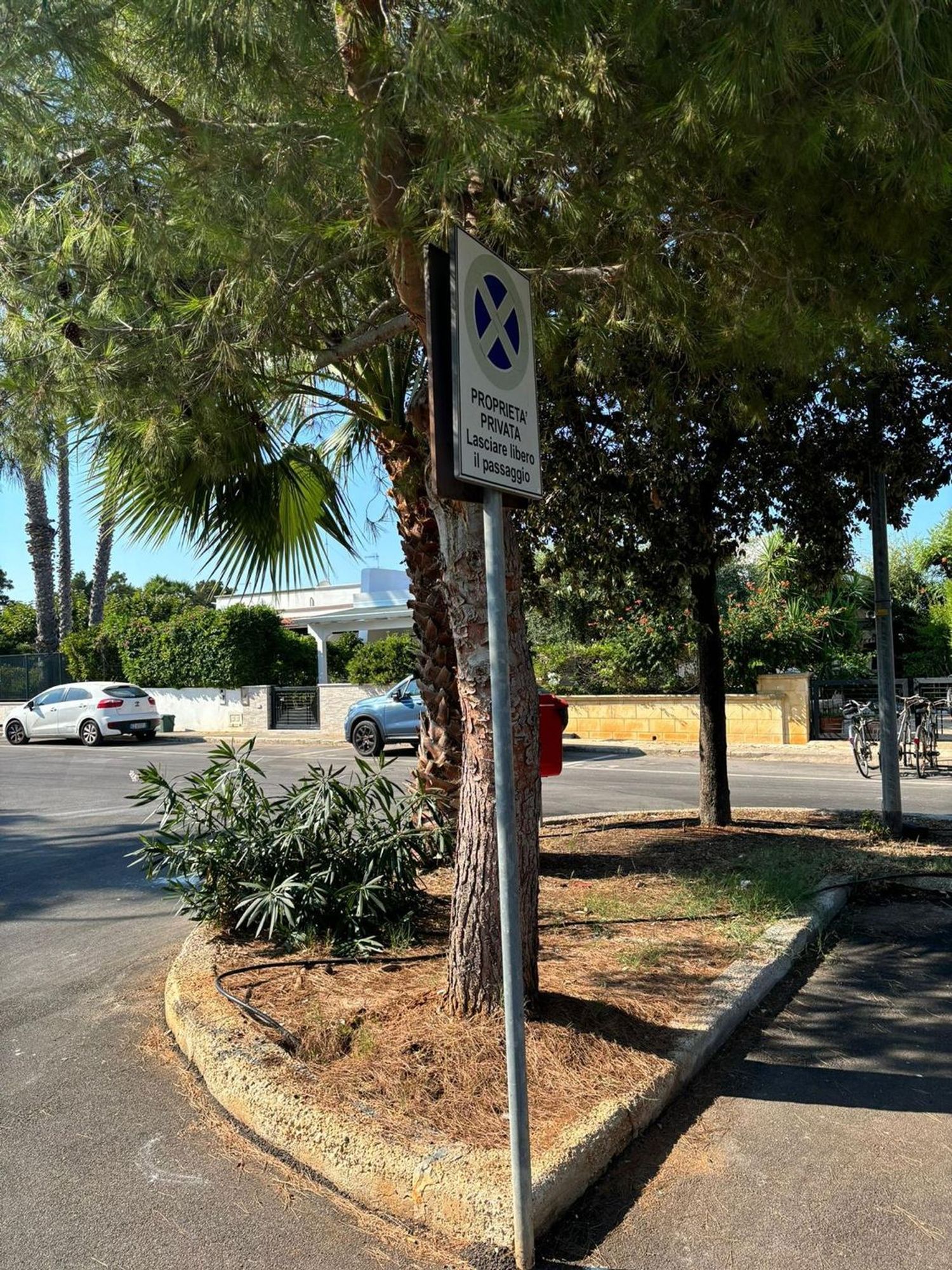 Box/Garage 10mq in vendita in via della pineta 0, Carovigno