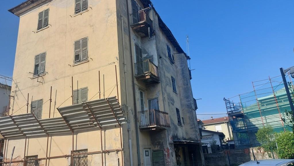 Stabile/Palazzo da ristrutturare, La Spezia limone