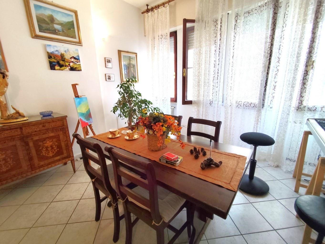 Quadrilocale in vendita, Massa centro