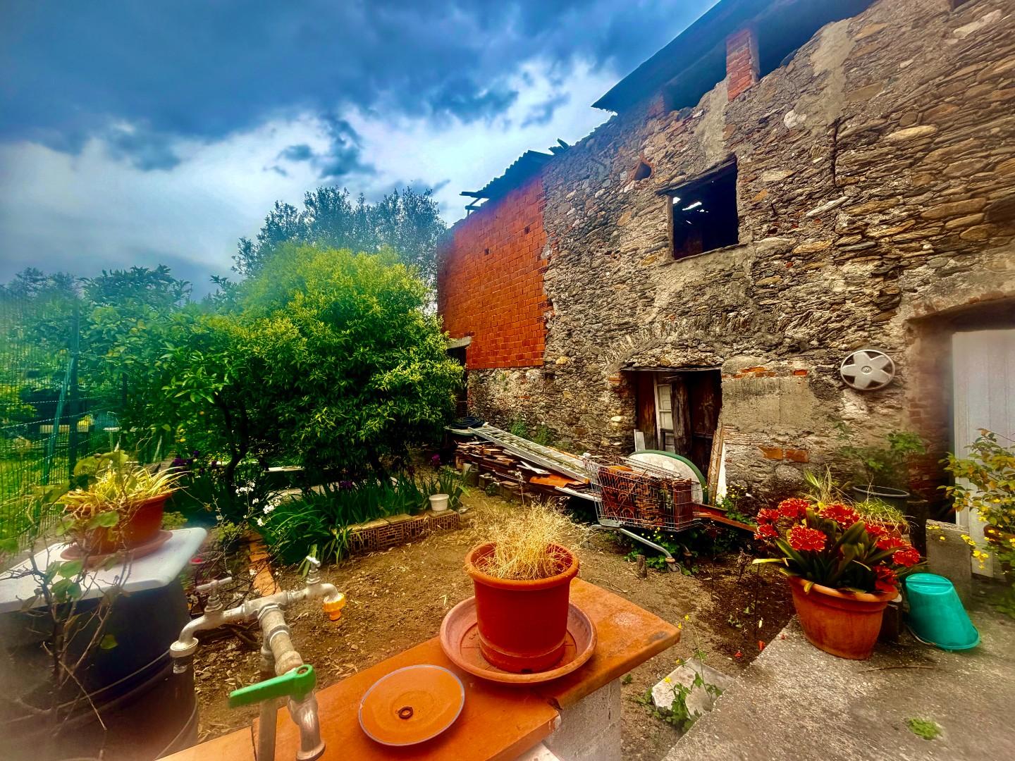 Casa indipendente con giardino, Massa ortola