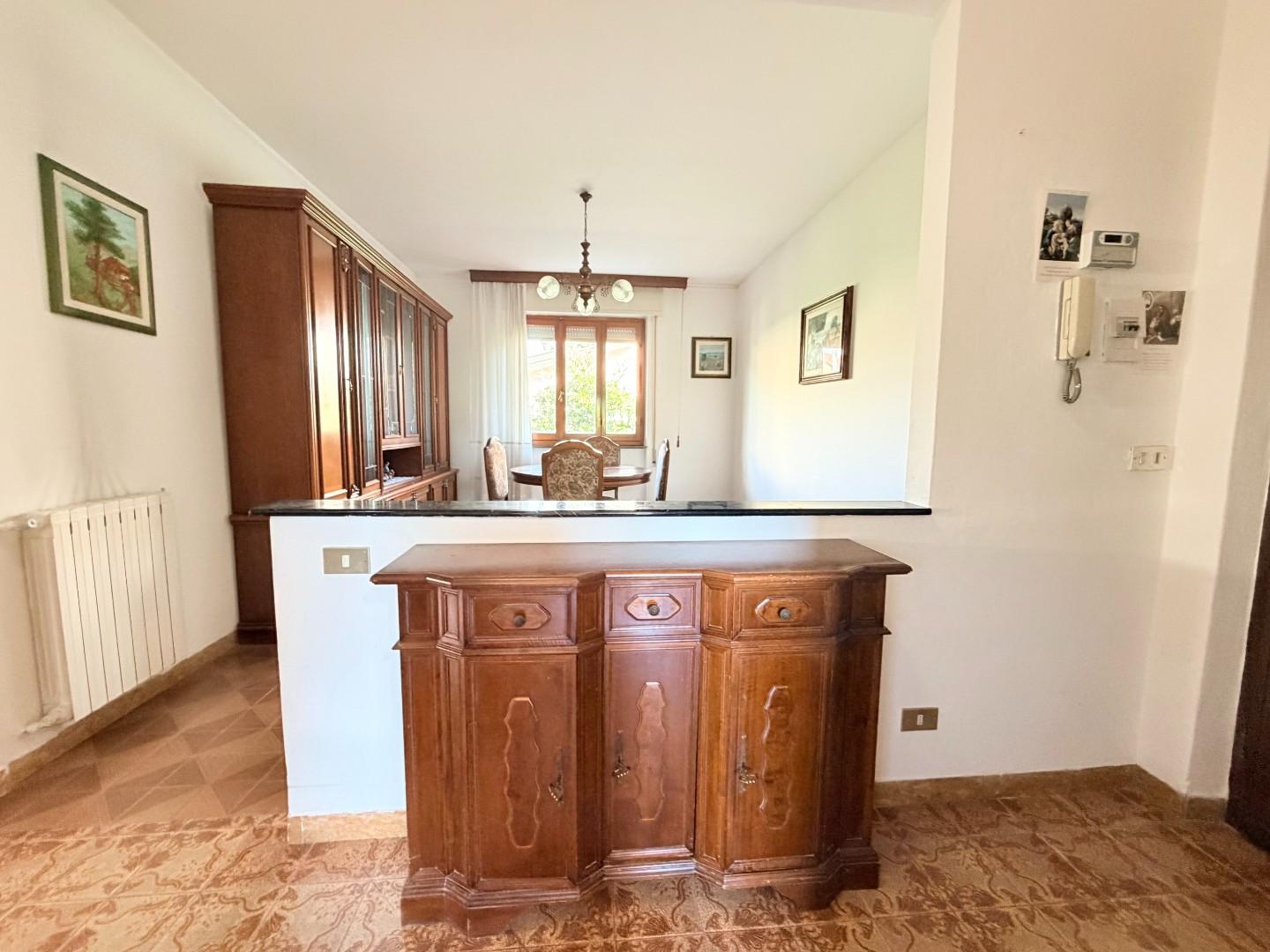 Trilocale in vendita, Massa ronchi